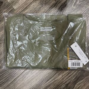 New Weekend Academy Large (10-12) Olive Green Ribbed Long Sleeve Tee